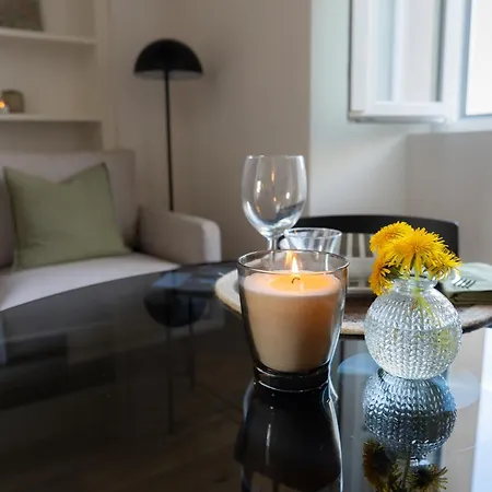 Maderni Breathtaking - By Myhomeincomo Apartamento Como